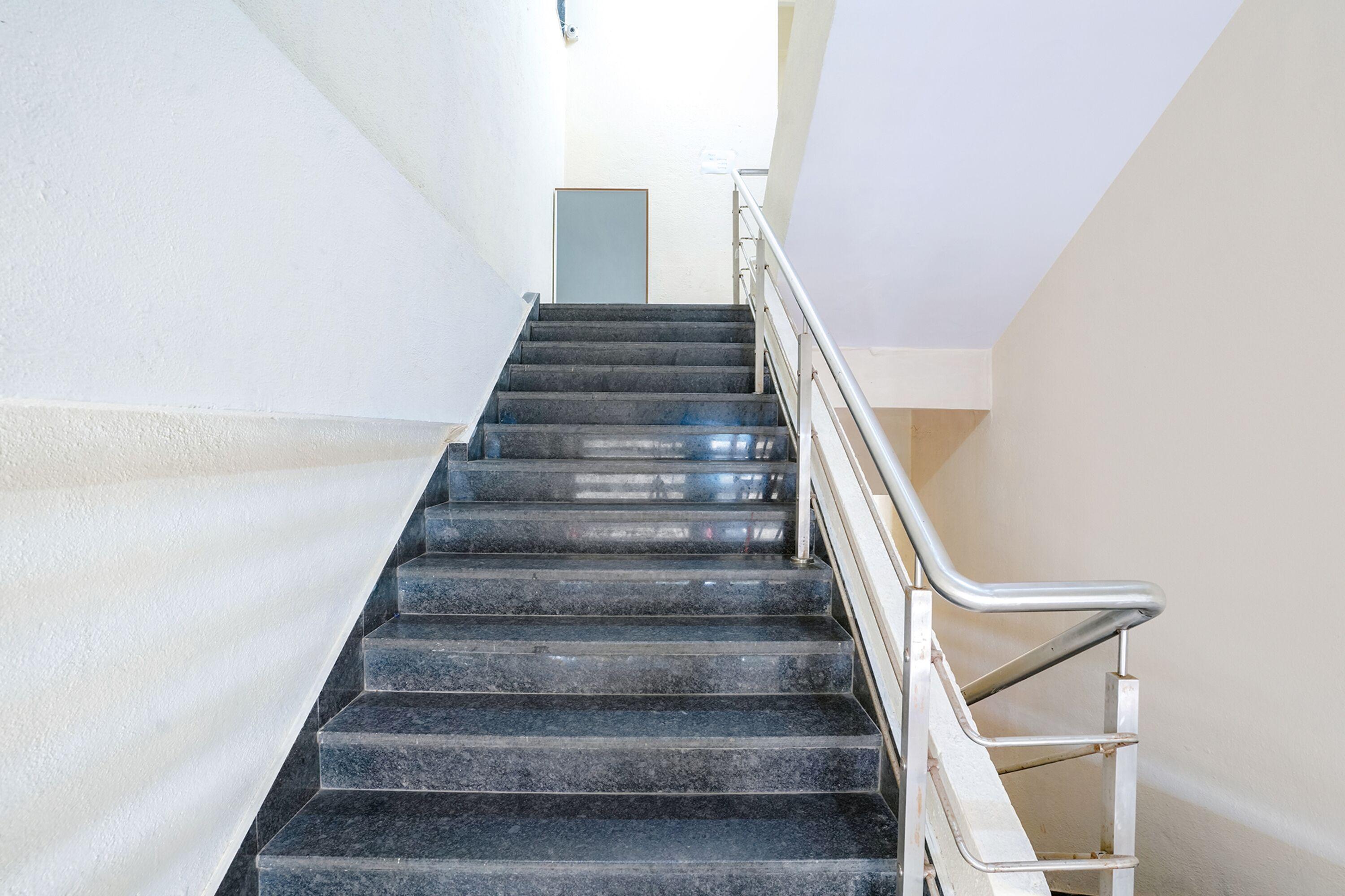 Fabhotel Azure - Nr. Mumbai International Airport — Photos 1
